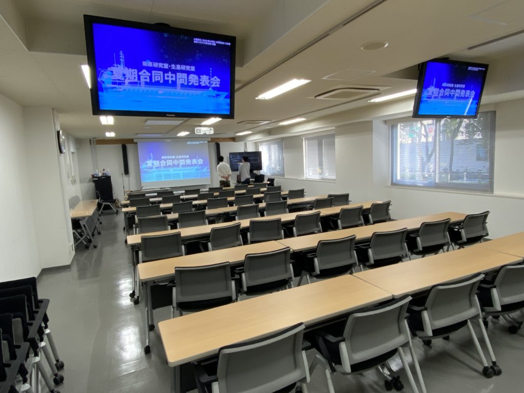 報告：9/24に柴原研究室・生島研究室合同の中間発表会が行われました。